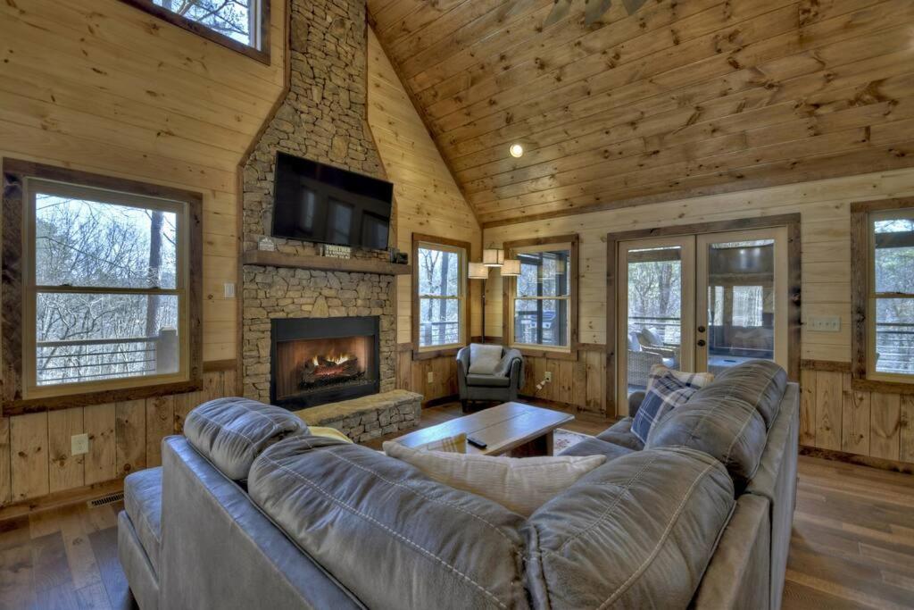 Rosewood Retreat - Hot Tub Fire Pit Pool Table Villa Blue Ridge Exteriör bild