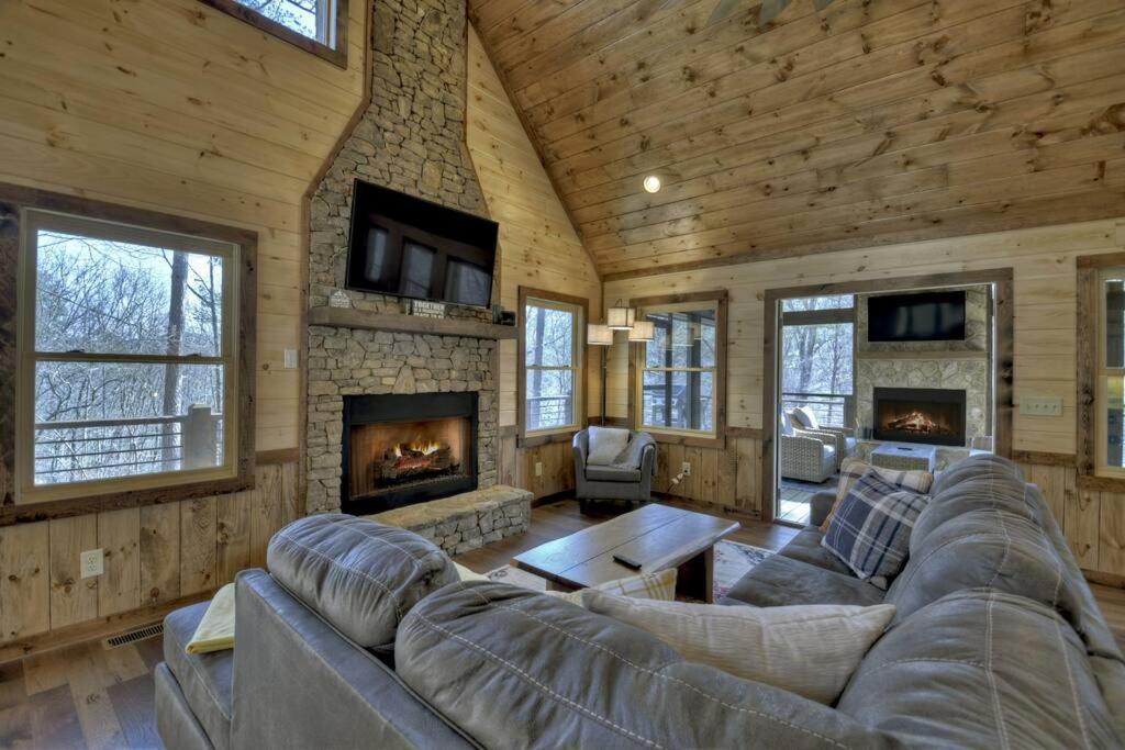 Rosewood Retreat - Hot Tub Fire Pit Pool Table Villa Blue Ridge Exteriör bild