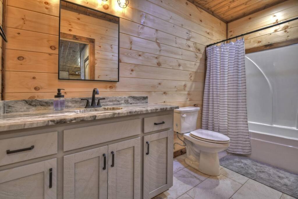 Rosewood Retreat - Hot Tub Fire Pit Pool Table Villa Blue Ridge Exteriör bild